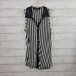 Wishful Park Monochrome Striped Top Vegan Leather Collar  Juniors Size Medium